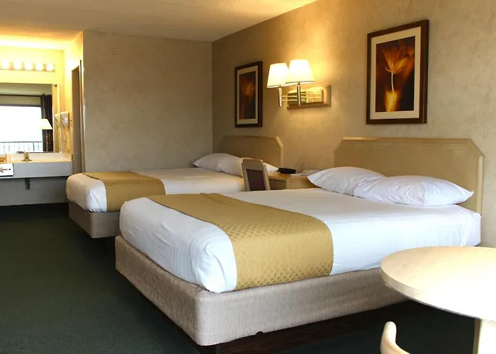 Impala Island Inn